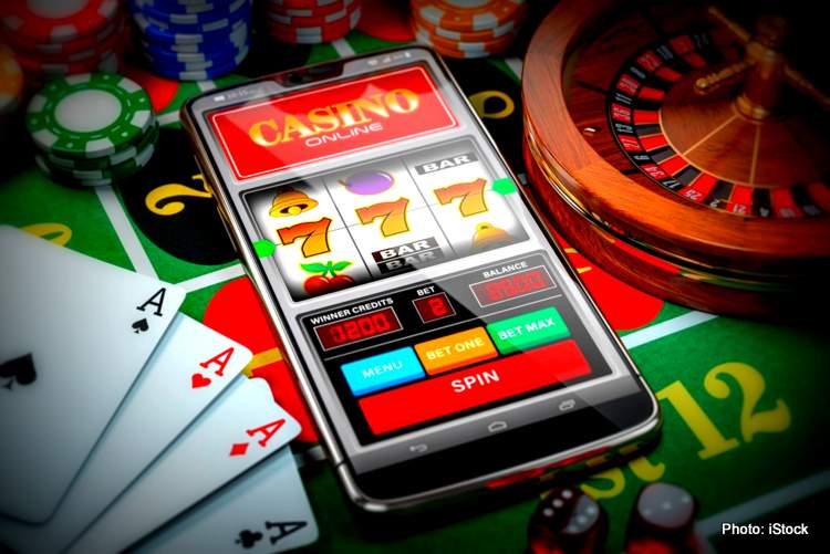PlayNow Online Casino UK Your Premier Gaming Destination